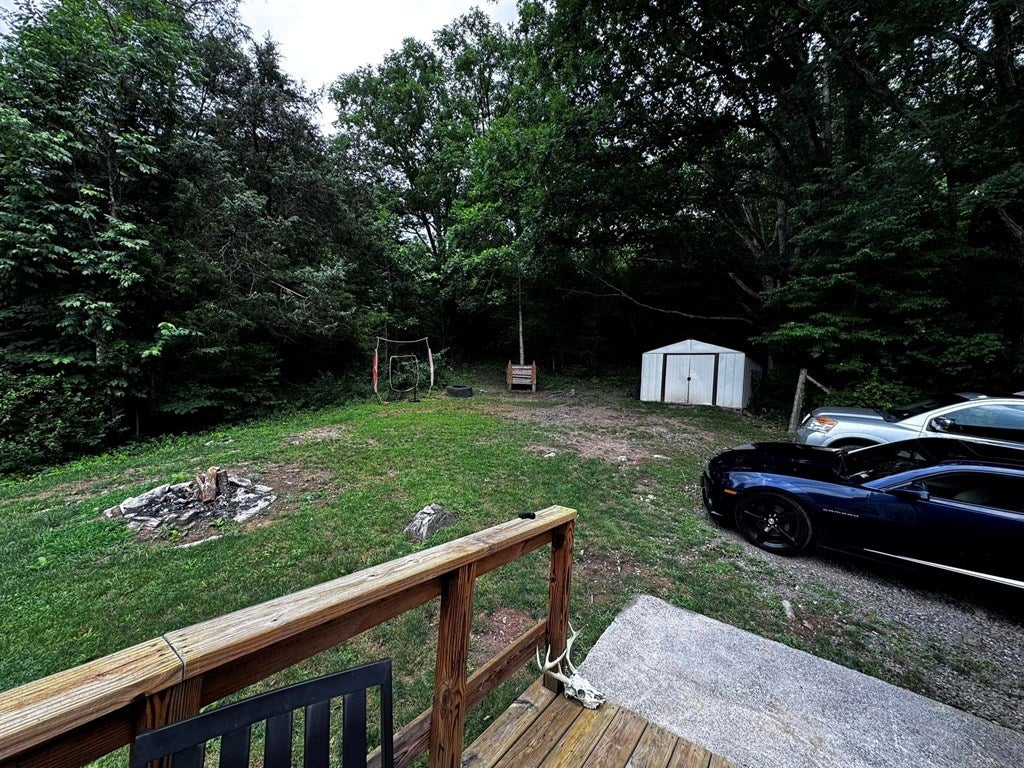 2077 Wardell Road Cedar Bluff, VA 24609 - Photo 18 of 31 Gallery Image 18