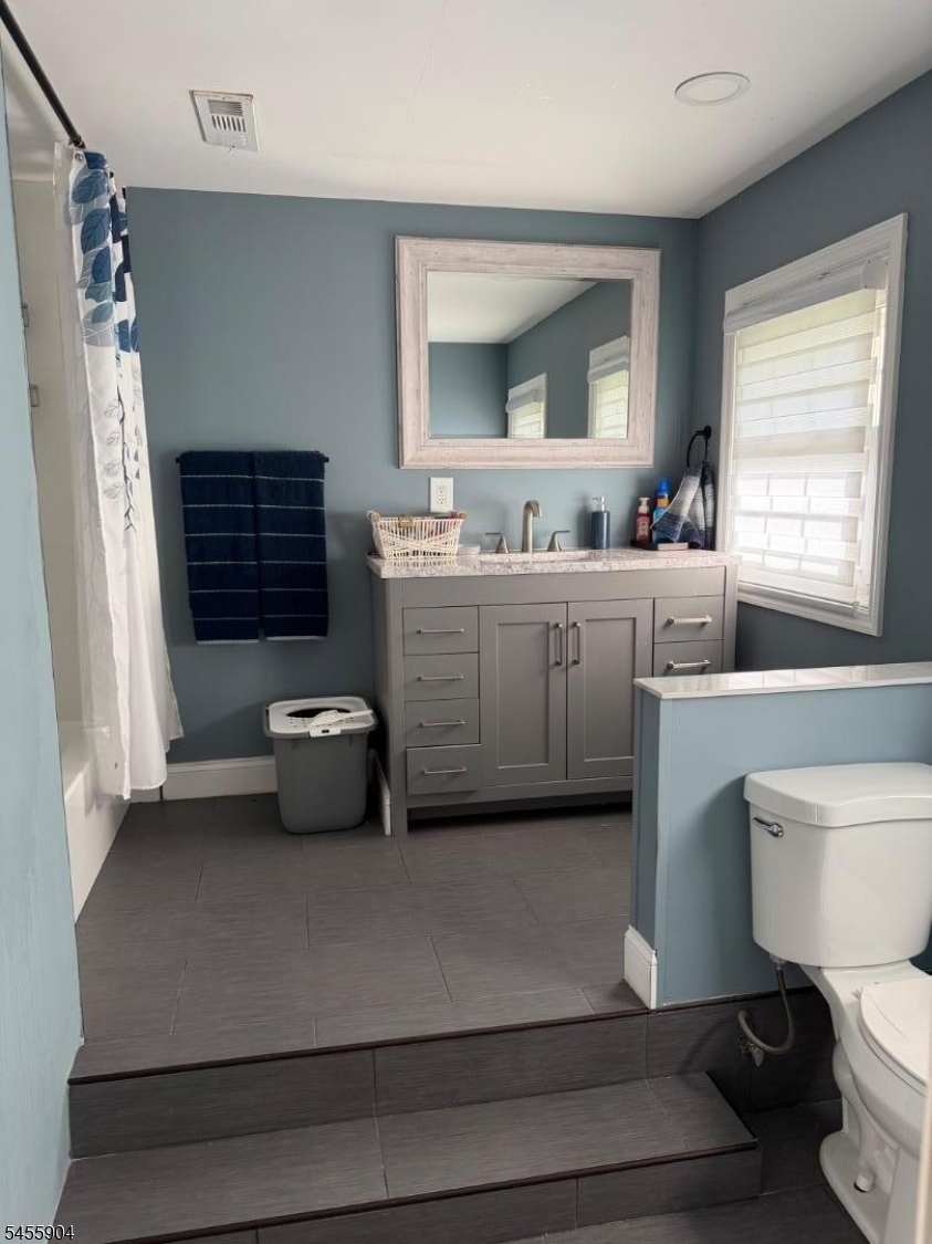 67 Coventry Road Wayne, NJ 07470 - Photo 18 of 26 Gallery Image 18