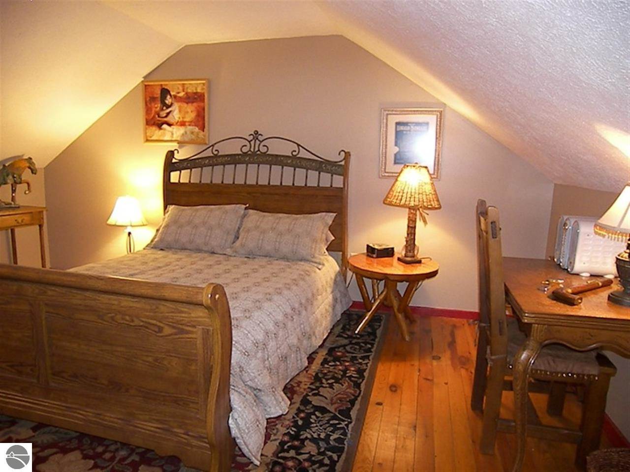 2072 West School Lake Road Maple City, MI 49664 - Photo 30 of 78 1776507-29.JPG