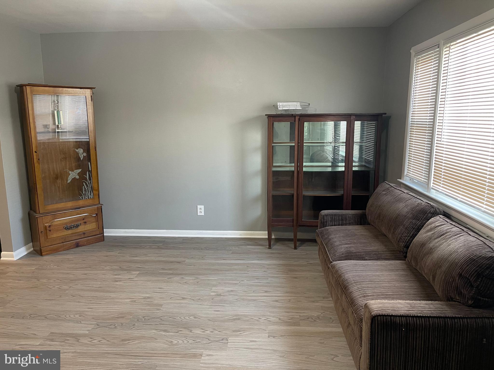 31 George Street Trenton, NJ 08638 - Photo 4 of 11