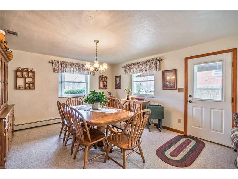 1531 Anderson Road Pittsburgh, PA 15209 - Photo 8 of 18 Dining Room.