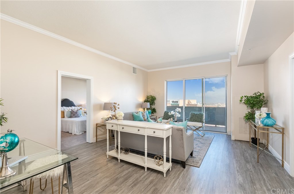 388 East Ocean Boulevard, Unit P5 Long Beach, CA 90802 - Photo 3 of 35