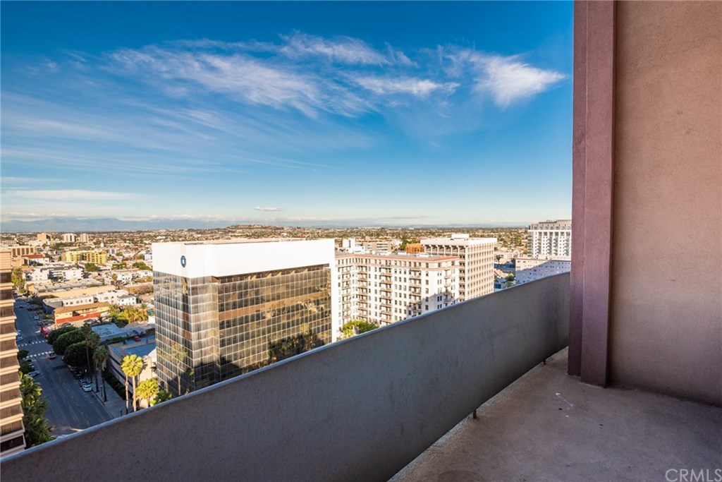 388 East Ocean Boulevard, Unit P5 Long Beach, CA 90802 - Photo 6 of 35