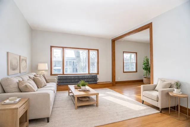 $2,850 | 1330 West Norwood Street, Unit 2, Chicago, IL 60660