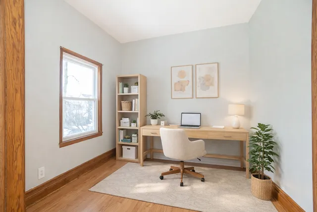 $2,850 | 1330 West Norwood Street, Unit 2, Chicago, IL 60660