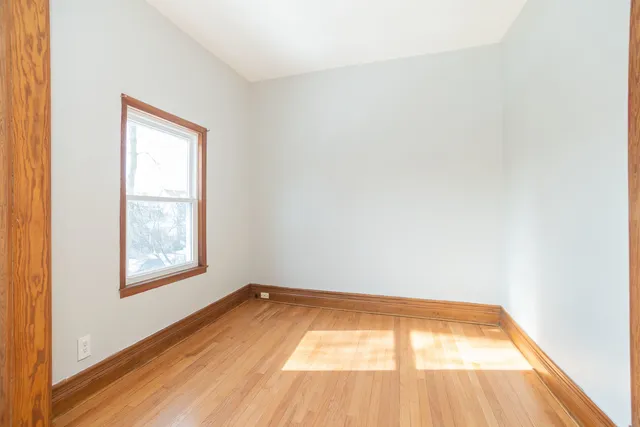 $2,850 | 1330 West Norwood Street, Unit 2, Chicago, IL 60660