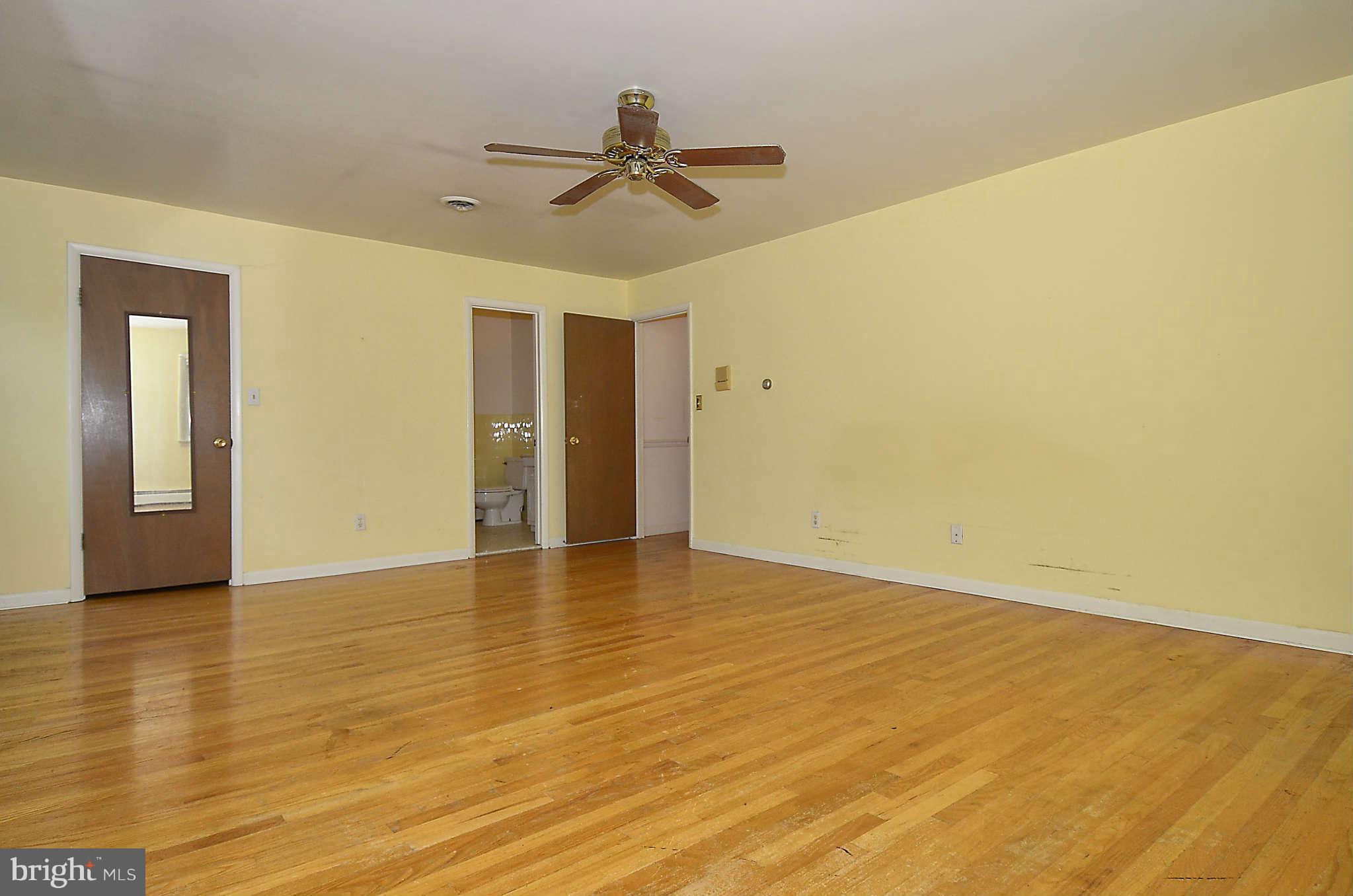 114 Claiborne Road Edgewater, MD 21037 - Photo 13 of 26 Bedroom (Master)