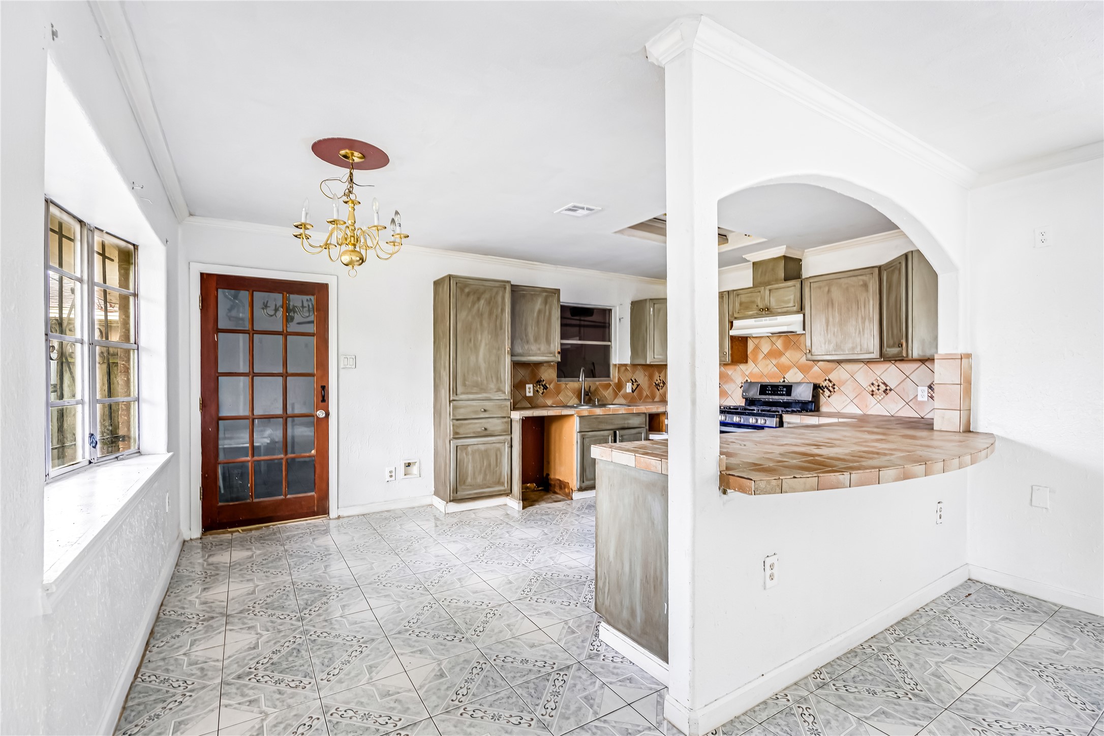 7707 Nordling Road Houston, TX 77037 - Photo 7 of 17