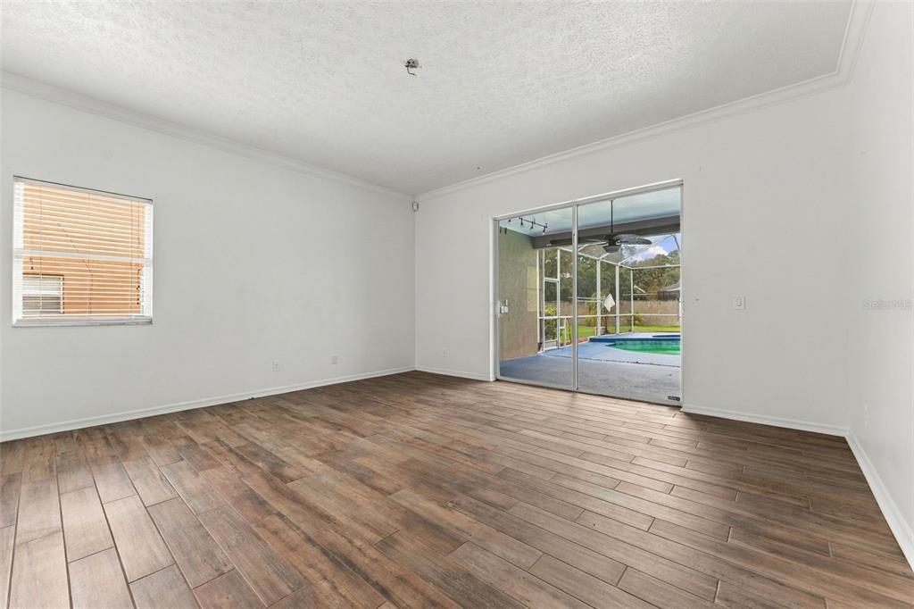 2561 Regal River Road Valrico, FL 33596 - Photo 19 of 56 Gallery Image 19
