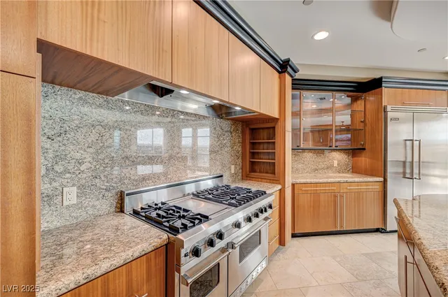 $2,275,000 | 9101 Alta Drive, Unit 502, Las Vegas, NV 89145