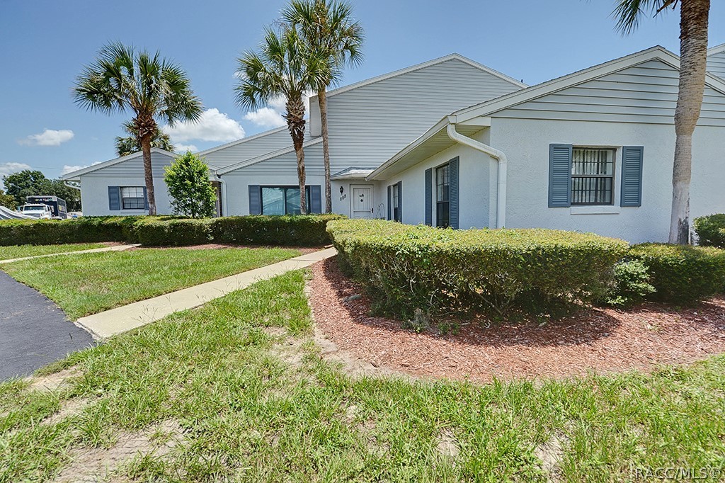 888 Pritchard Island Road Inverness, FL 34450 - Photo 1 of 18