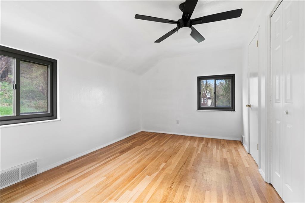 5406 Verona Road Verona, PA 15147 - Photo 12 of 18