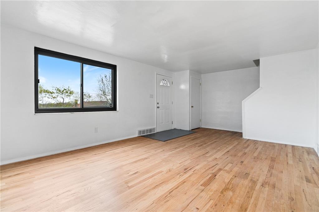 5406 Verona Road Verona, PA 15147 - Photo 9 of 18