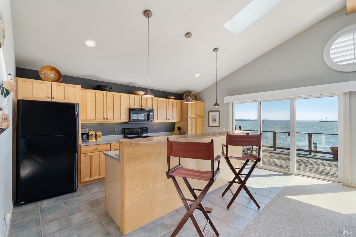 2 Sandy Beach Road Vallejo, CA 94590 - Photo 21 of 35
