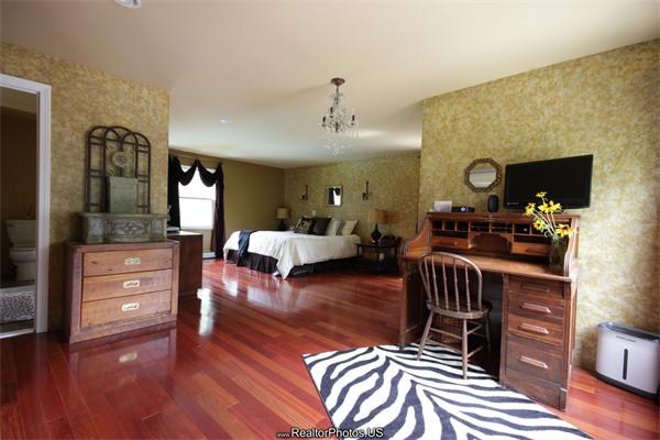 107 Bullock Road Freetown, MA 02717 - Photo 11 of 26 Gallery Image 11