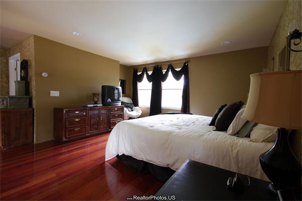 107 Bullock Road Freetown, MA 02717 - Photo 12 of 26 Gallery Image 12