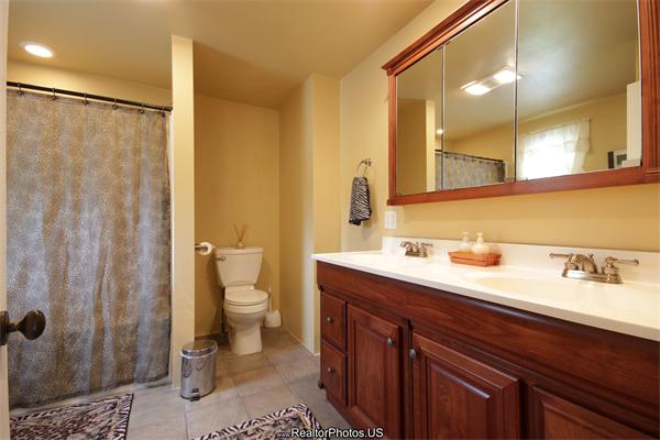 107 Bullock Road Freetown, MA 02717 - Photo 14 of 26 Gallery Image 14