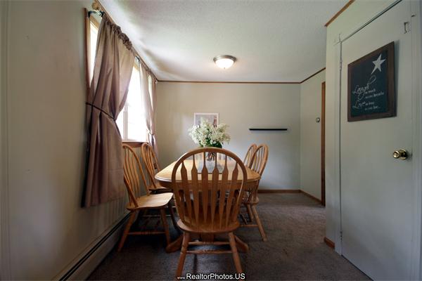 107 Bullock Road Freetown, MA 02717 - Photo 5 of 26 Gallery Image 5