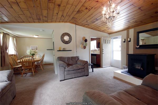 107 Bullock Road Freetown, MA 02717 - Photo 6 of 26 Gallery Image 6