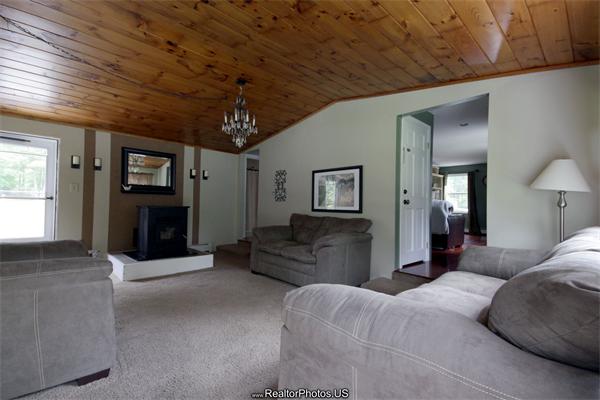 107 Bullock Road Freetown, MA 02717 - Photo 7 of 26 Gallery Image 7