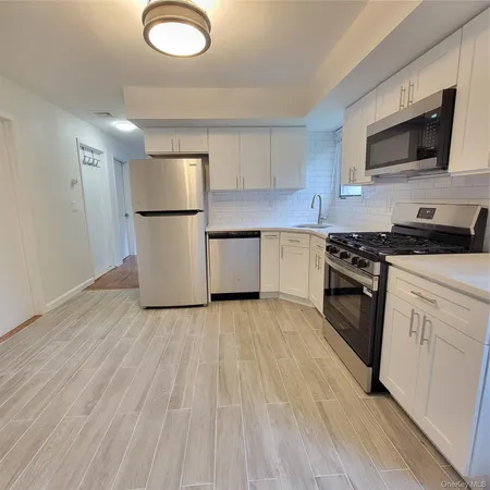 $3,700 | 571 Nassau Boulevard, West Hempstead, NY 11552