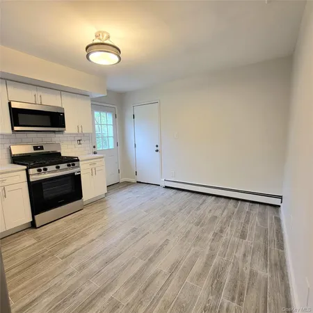 $3,700 | 571 Nassau Boulevard, West Hempstead, NY 11552