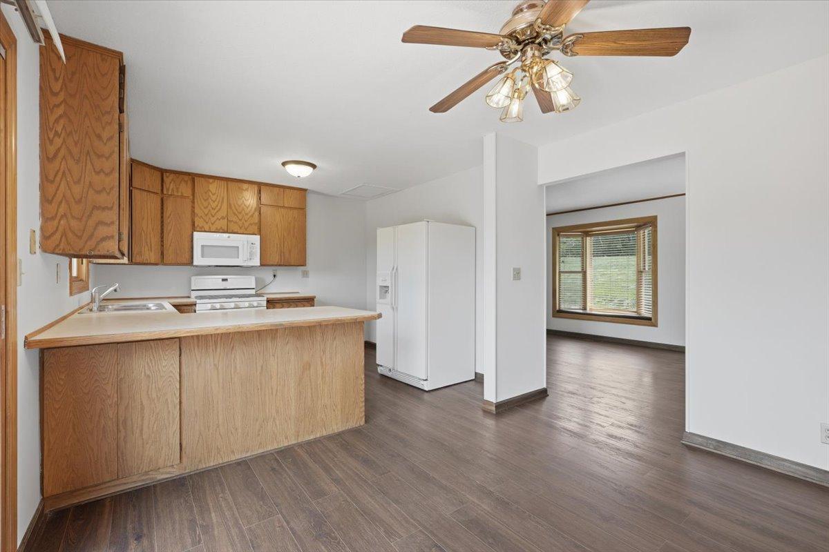 710 Kinney Road Hudson, WI 54016 - Photo 13 of 46
