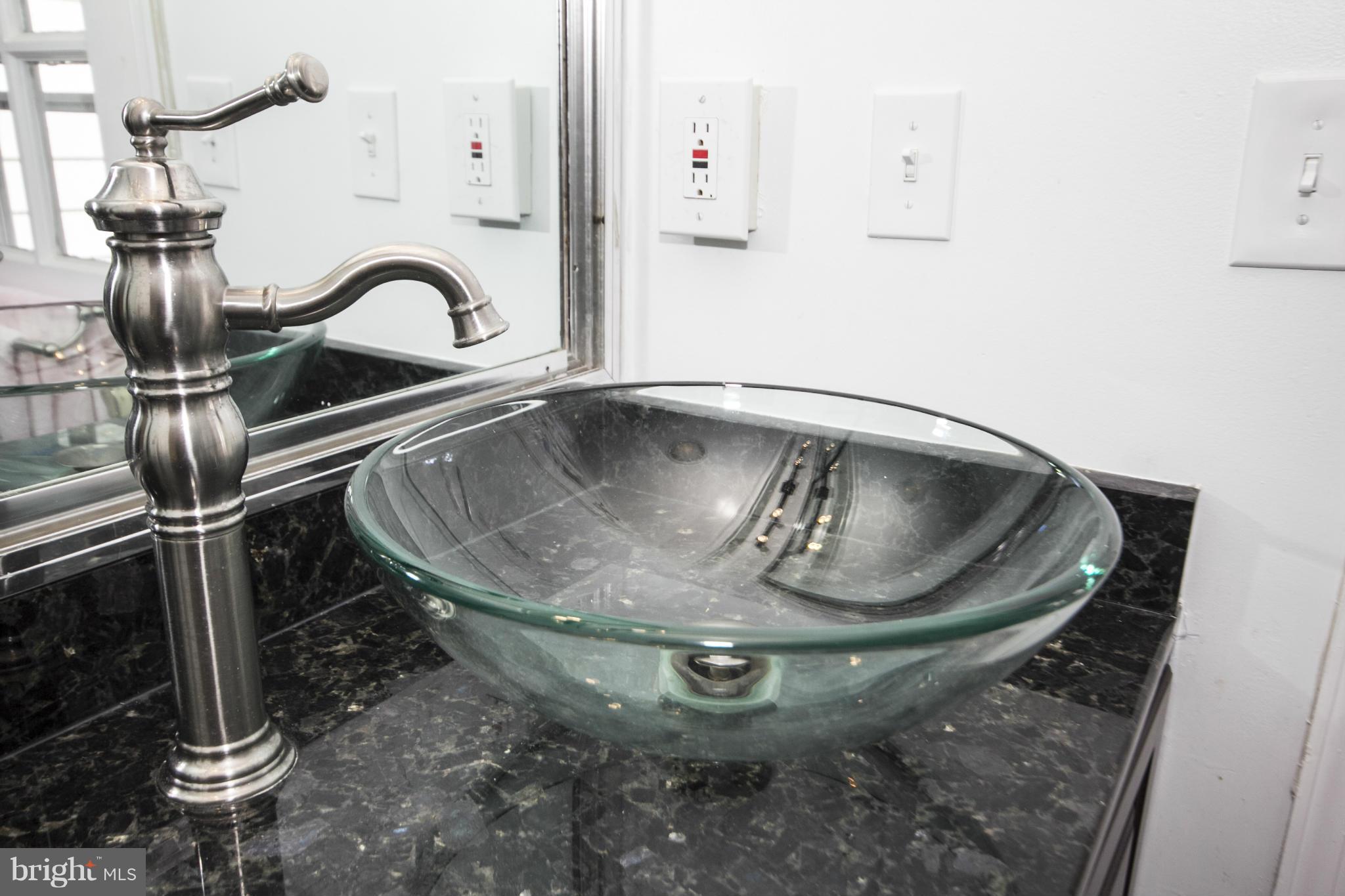 1200 Providence Road Baltimore, MD 21286 - Photo 22 of 30 Bath (Master)