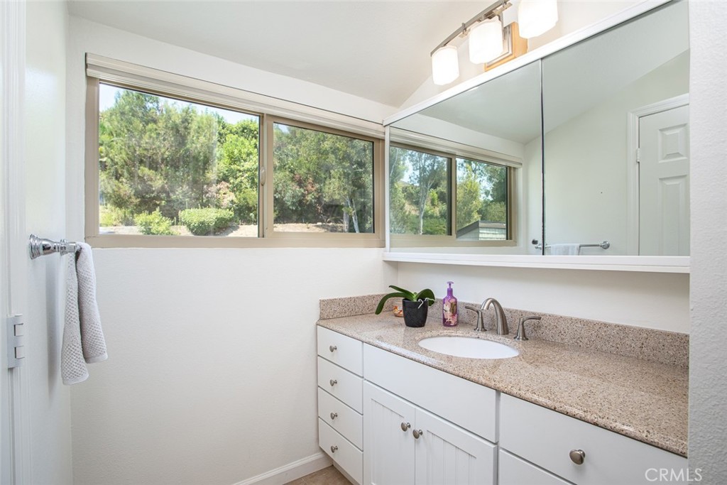 33422 Valley View Court, Unit 5 Dana Point, CA 92629 - Photo 25 of 30