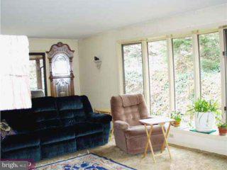 981 Scholl Road Pottstown, PA 19465 - Photo 4 of 6 Gallery Image 4