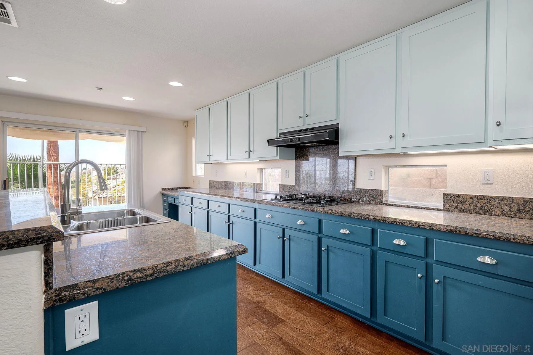 10160 Challenger Circle Spring Valley, CA 91978 - Photo 17 of 41