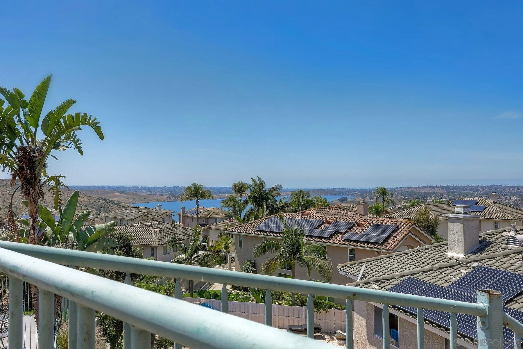 10160 Challenger Circle Spring Valley, CA 91978 - Photo 5 of 41