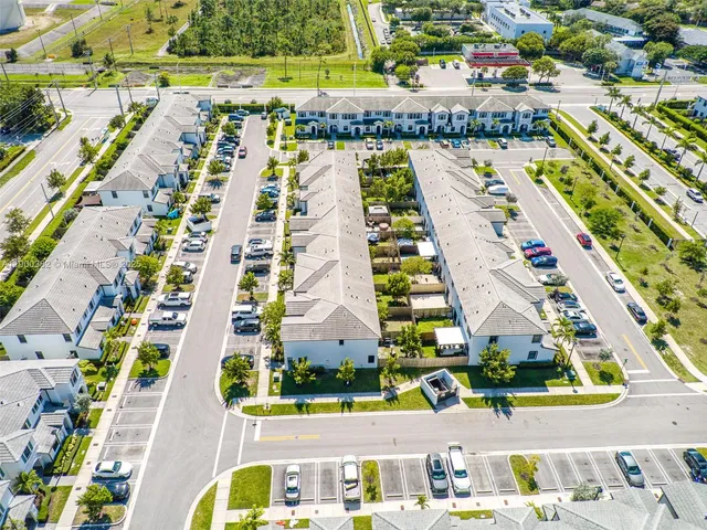 $2,500 | 13237 Southwest 286th Street, Unit 13237, Homestead, FL 33033