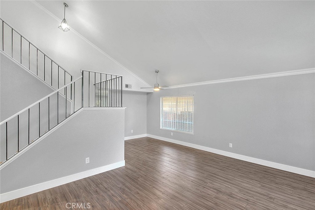 30279 Silver Ridge Court Temecula, CA 92591 - Photo 8 of 39
