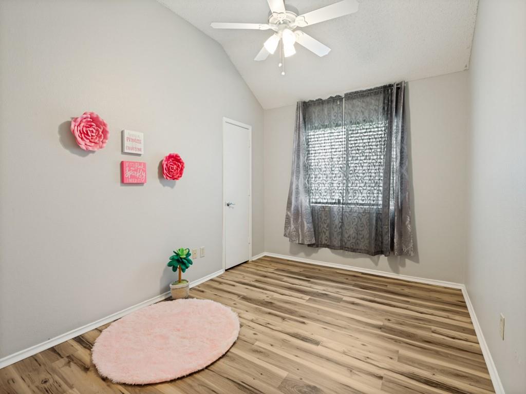 3605 Royal Valley Road Grand Prairie, TX 75052 - Photo 13 of 17
