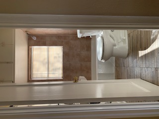 1105 Bentwood Road, Unit B Austin, TX 78722 - Photo 4 of 9 Full bathroom with toilet and washtub / shower combination