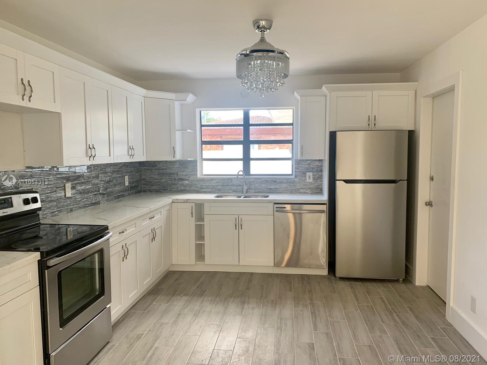 3598 Northeast 5th Avenue Boca Raton, FL 33431 - Photo 12 of 26 Gallery Image 12