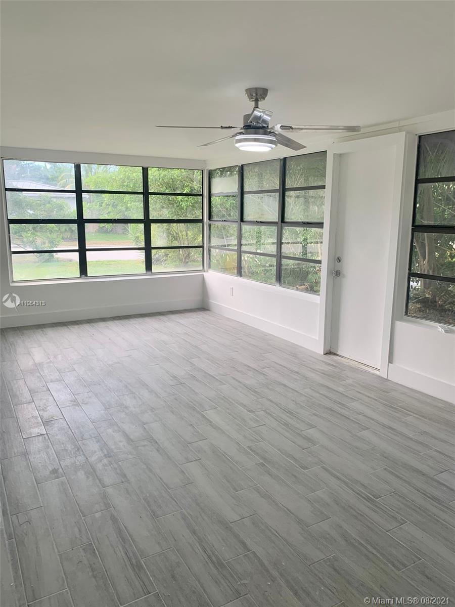 3598 Northeast 5th Avenue Boca Raton, FL 33431 - Photo 10 of 26 Gallery Image 10