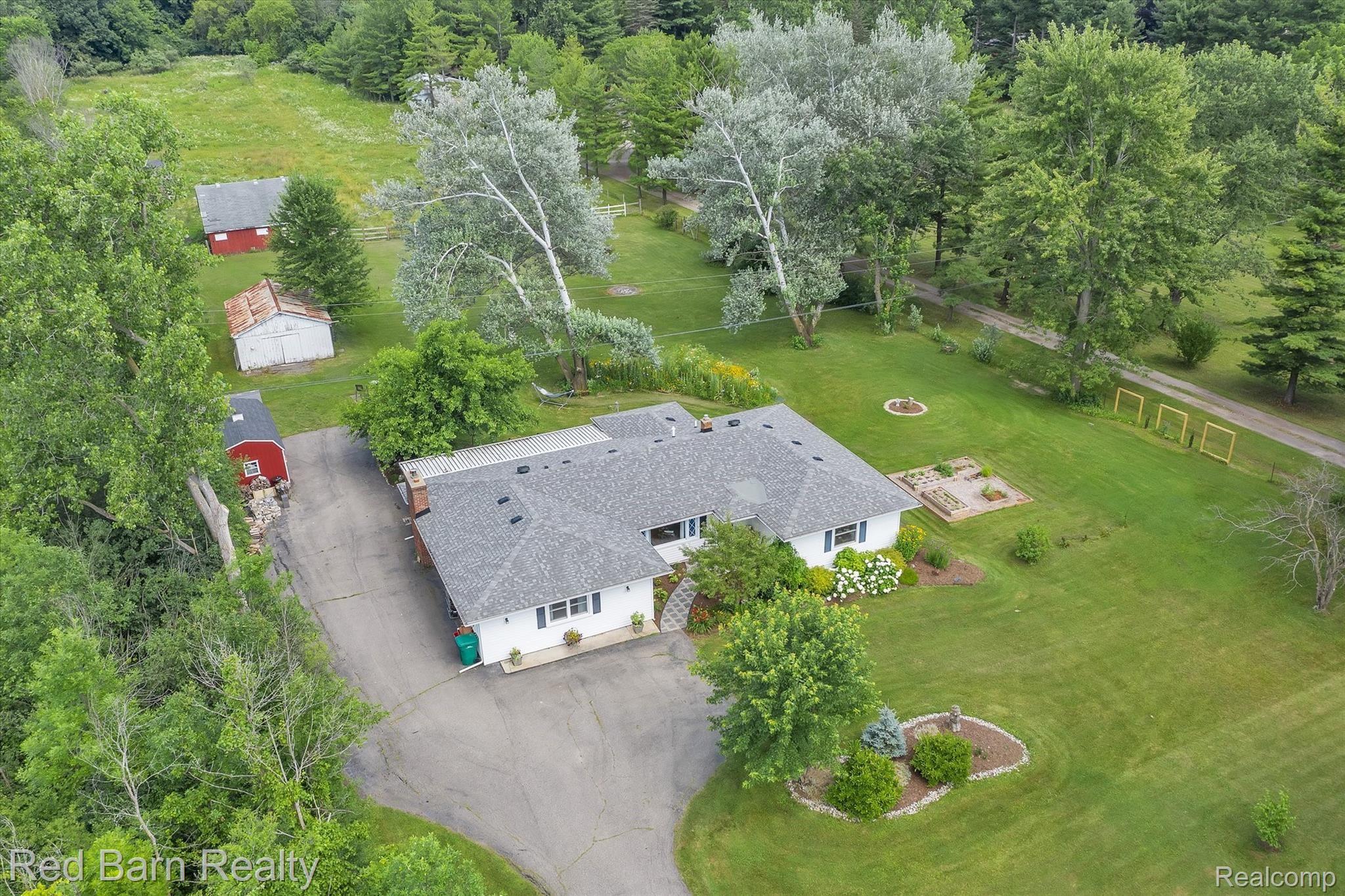 6765 Hitchingham Road Ypsilanti, MI 48197 - Photo 59 of 75 59-6765-Hitchingham-Rd-Windowstill-Real-Estate-Photography-59.jpg