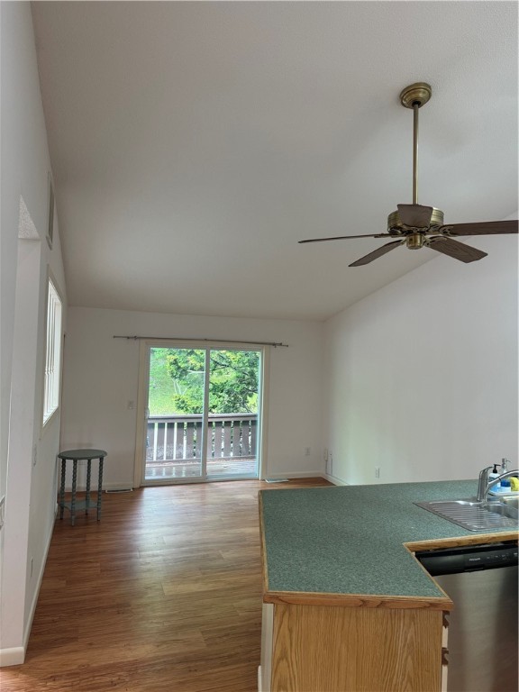 897 Halifax Drive Warwick, RI 02886 - Photo 12 of 29