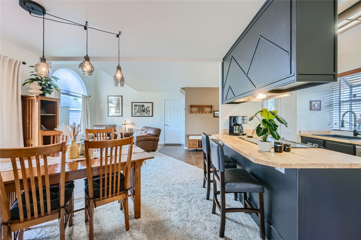 852 Alpine Road Dillon, CO 80435 - Photo 6 of 29 a dining room with furniture and window