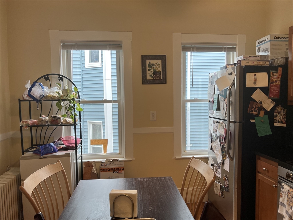 121 Liberty Road, Unit 3 Somerville, MA 02144 - Photo 11 of 24 a living room with furniture
