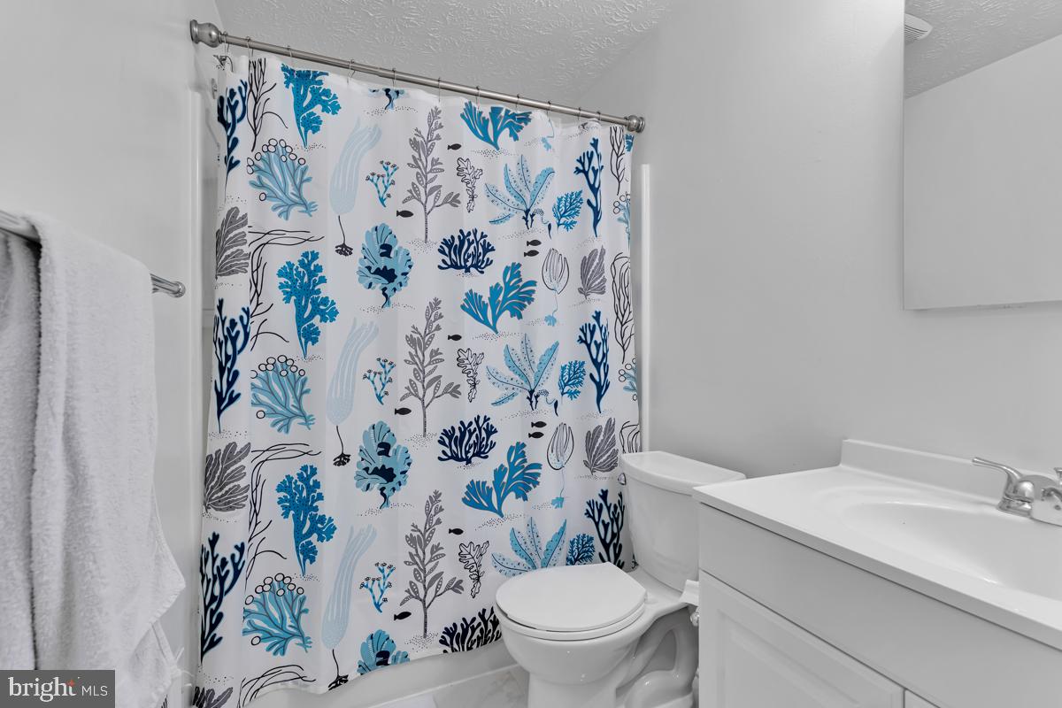 1119 Harvard Street Northwest, Unit R Washington, DC 20009 - Photo 14 of 16 Guest Bath