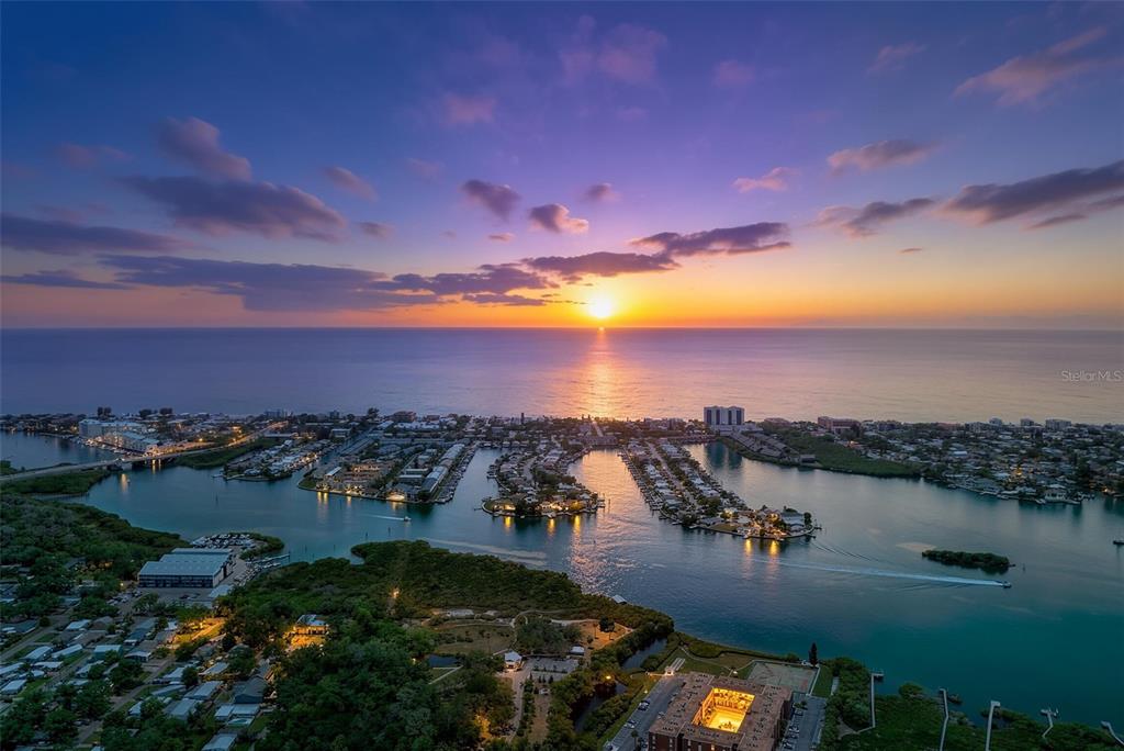 14079 Victoria Road Largo, FL 33774 - Photo 39 of 46 a view of a lake and a city