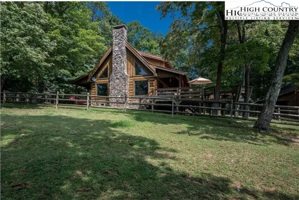 $895,000 | 130 Hawkbill Road, Ferguson, NC 28624