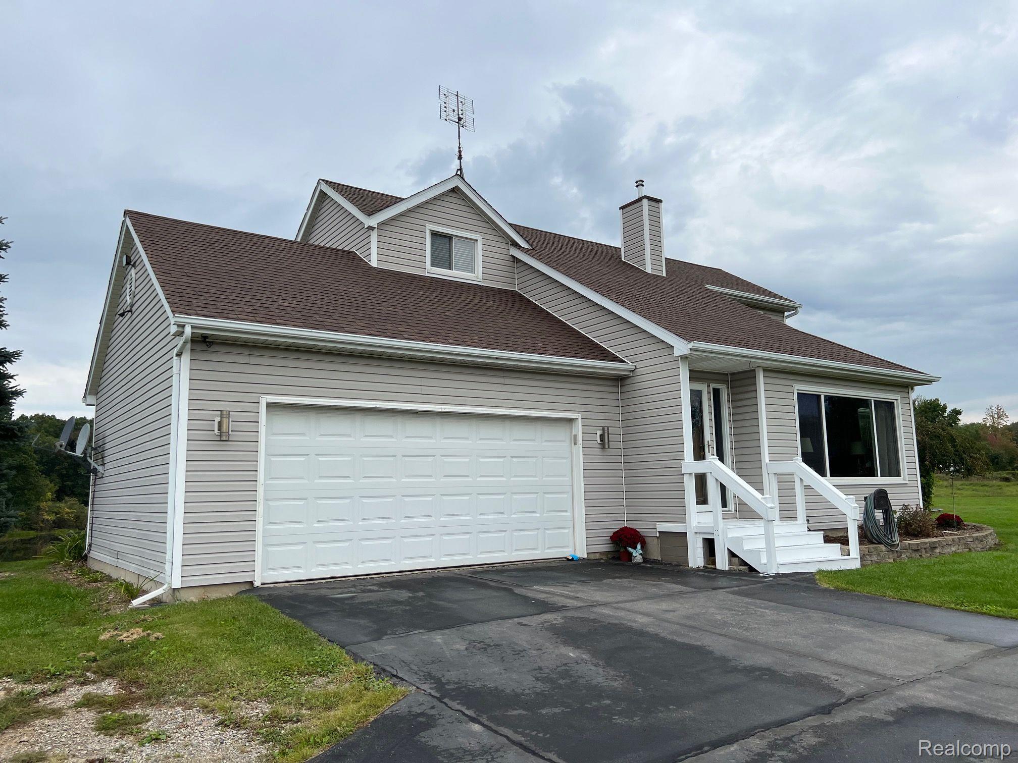 4216 McDowell Road Lapeer, MI 48446 - Photo 4 of 36