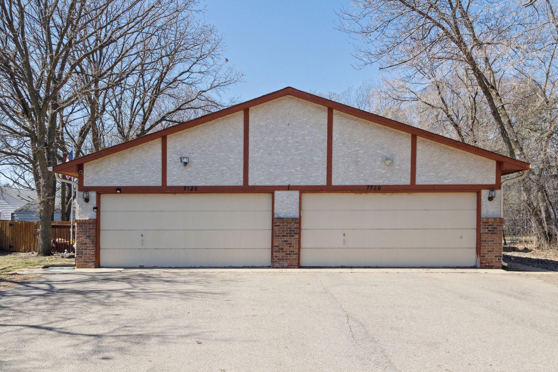 7720 Silver Lake Road Mounds View, MN 55112 - Photo 2 of 32