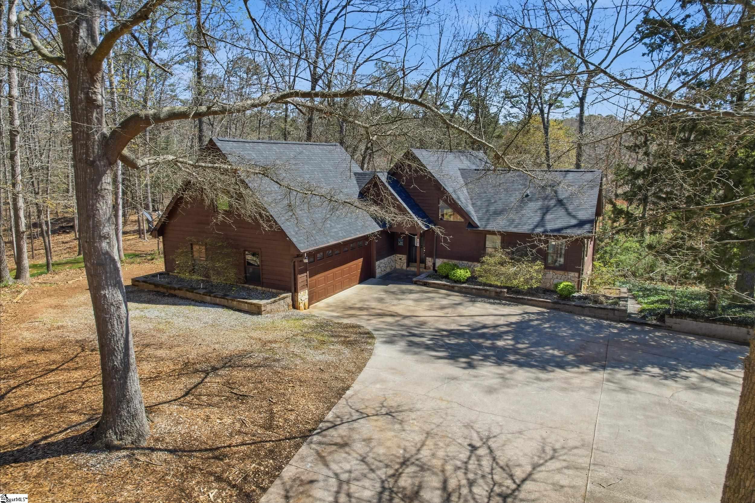 203 Shore Drive Anderson, SC 29625 - Photo 4 of 33