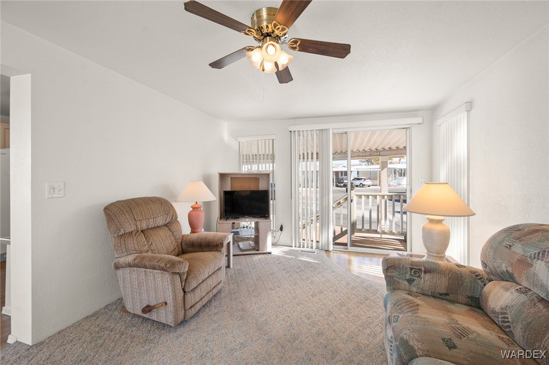 2000 Ramar Road, Unit 105 Bullhead City, AZ 86442 - Photo 13 of 72 Living Room