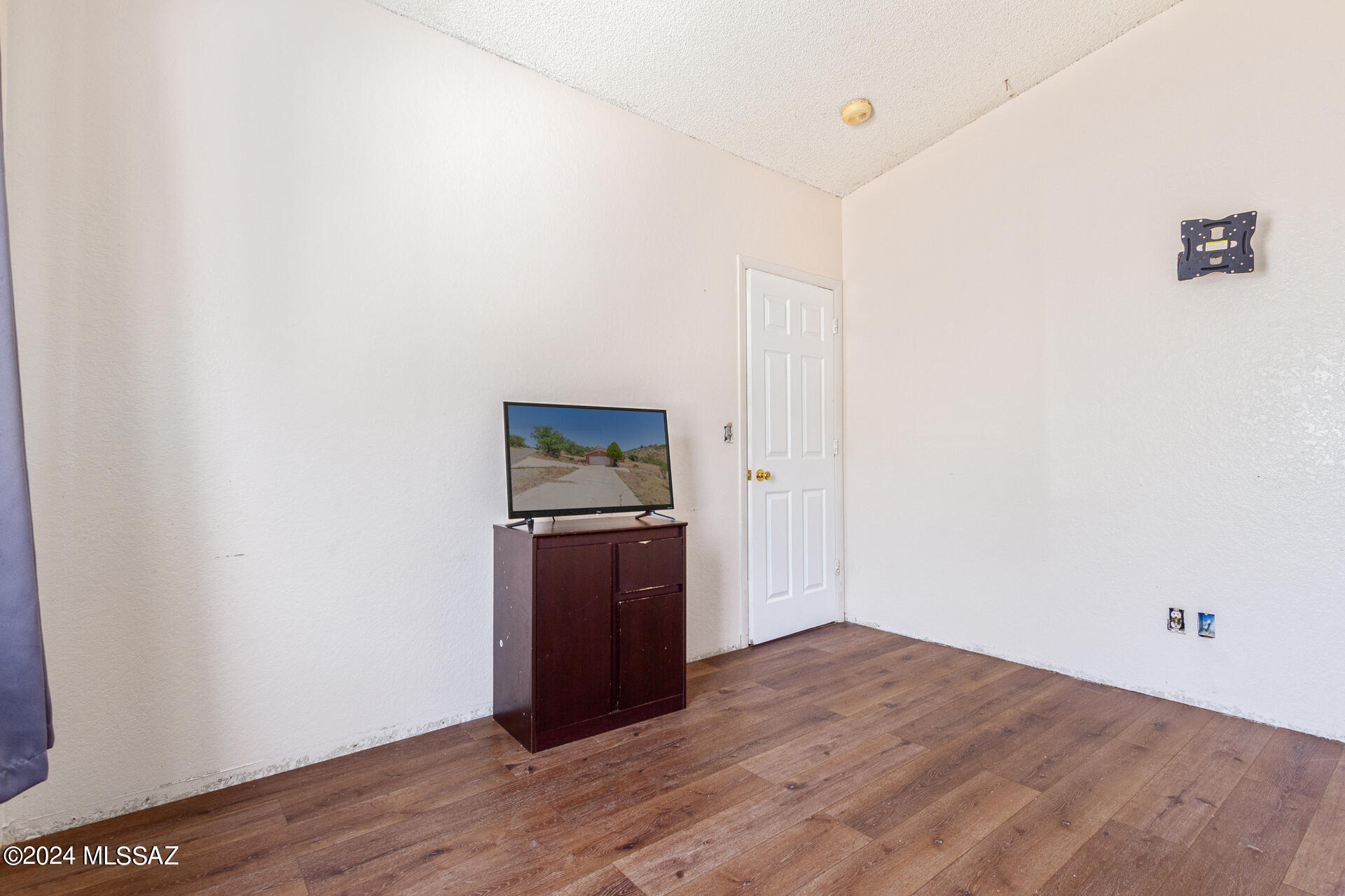 1232 Circulo Aguilar Rio Rico, AZ 85648 - Photo 17 of 32 a view of kitchen with wooden floor